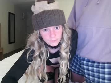 latina cam girl pixelatedprincess image #4375376