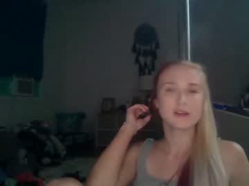 latina cam girl lessclothesmorefunn image #1789527