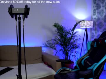 latina cam girl naughtyrider69 image #592881