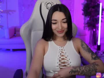latina cam couple kira0541 image #4285144
