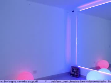 latina cam girl cutenataly image #1120045