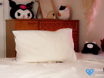 latina cam girl meadowthayer image #3023614