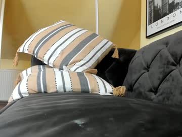 latina cam girl hotfallingdevil image #3011366
