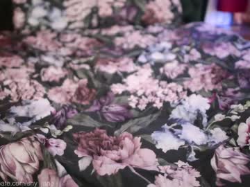 latina cam girl shy_jane image #3814260