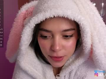 latina cam girl lily_ewing image #3385813