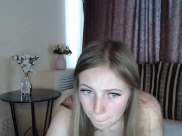 latina cam girl tixxxy image #1557450