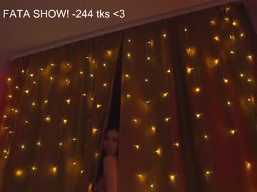 latina cam girl helenmoors image #3133192