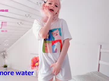 latina cam girl bettybarnett image #3130541