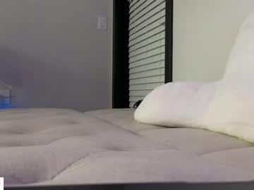 latina cam girl _natycutei19 image #3397291