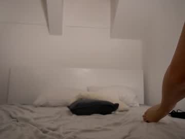 latina cam girl aria_diaz image #4238210