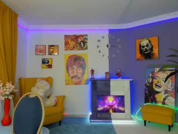 latina cam girl leila_moors image #5692