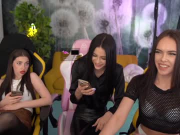 latina cam couple kira0541 image #2551661