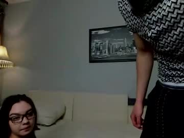 latina cam couple justfriends_havesex image #1078227
