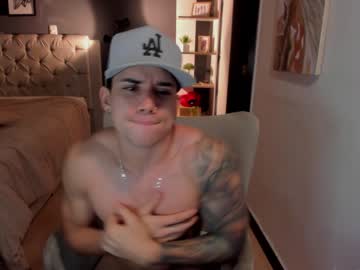 latina cam man mike_montoya image #1385113