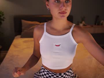 latina cam girl tessarosse_ image #3863040