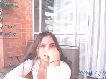 latina cam girl kendalltyler image #190117
