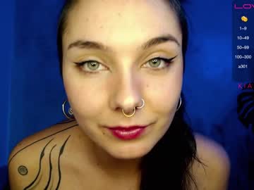 latina cam girl kiakeeper image #870357
