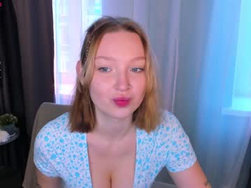 latina cam girl dinablush image #2263625