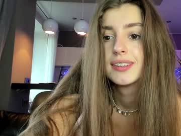 latina cam girl coy_amina_ image #1862544