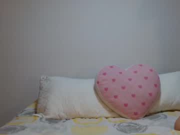 latina cam girl gabrielaa_18 image #2271791