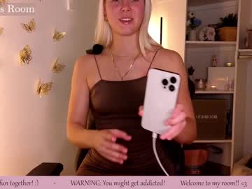 latina cam girl susyjo image #4347038