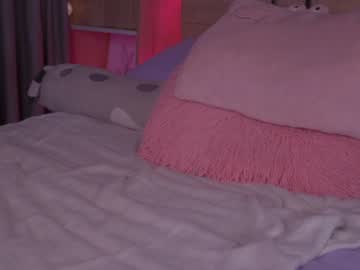 latina cam girl kittenmoon_ image #4262565