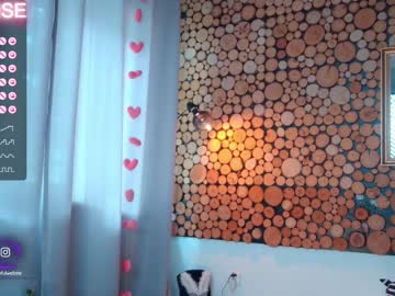 latina cam girl careful_i_bite image #3188442