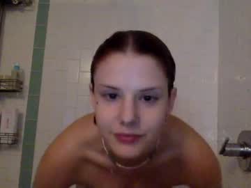 latina cam girl _xobbylizziexo image #2343806