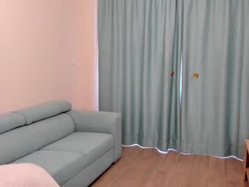 latina cam girl elaanna image #2720352
