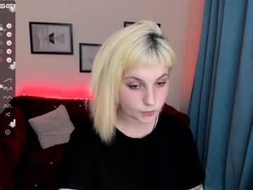 latina cam girl yolandi_toit image #1434784