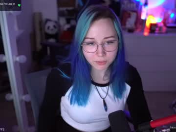 latina cam girl blue_mooncat image #3190160