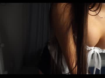 latina cam girl emilybatee image #3911502