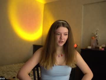 latina cam girl coyness_geneva image #999000