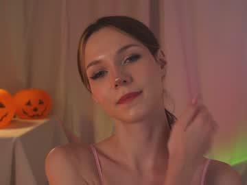 latina cam girl kateuwugirl image #3699426