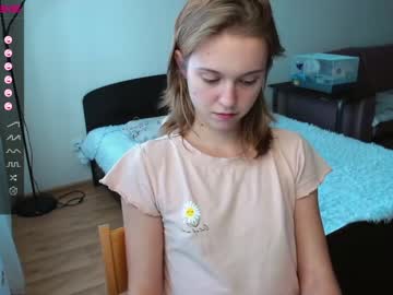 latina cam girl shy_mirabel image #1987134