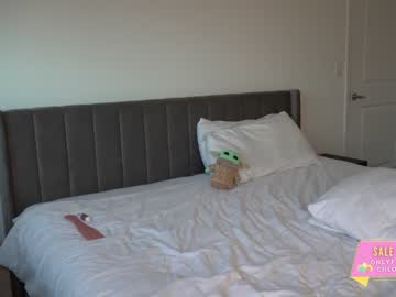 latina cam girl chloewildd image #4379194