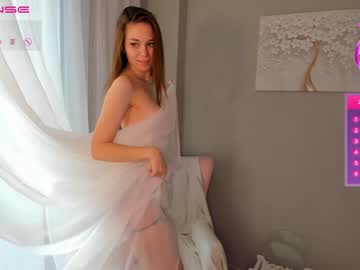 latina cam girl donnahunters image #3694663