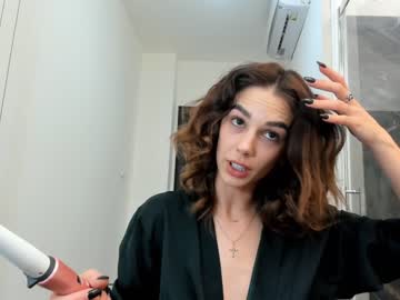 latina cam girl hotfallingdevil image #2512301