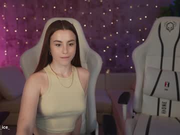 latina cam couple kira0541 image #4312214