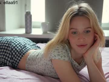 latina cam girl ellaa91 image #4006491