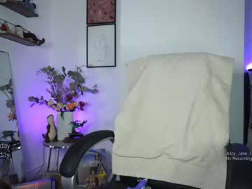latina cam girl juicy_jane_uk image #3796586