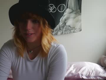 latina cam girl sisypheanlove image #3816435
