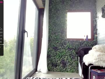 latina cam girl sassyt33n image #1933648