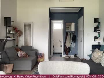 latina cam girl bloomyogi image #3490930