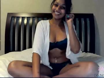 latina cam girl xzaramx image #645372
