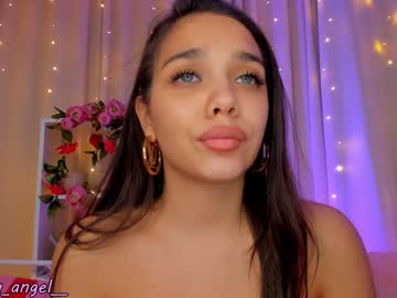 latina cam girl annbarby image #309935
