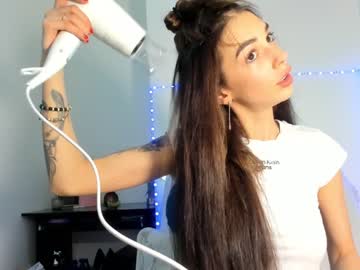 latina cam girl hotfallingdevil image #2412479
