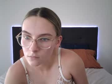 latina cam girl maree_eee image #531316