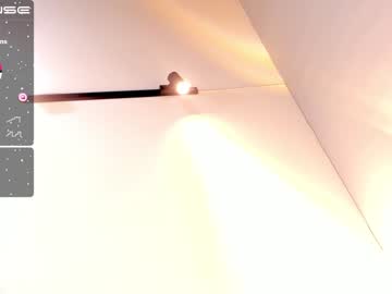 latina cam girl little_effy18 image #2295761