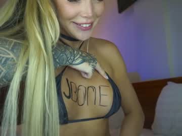 latina cam tranny touch_me_if_you_can image #3624631